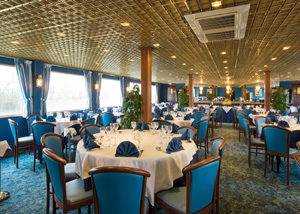 Comedor Restaurante crucero HS Monet